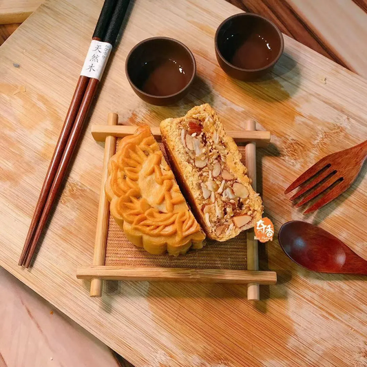 广东金腿月饼 Assorted Nuts with Chicken 175gm